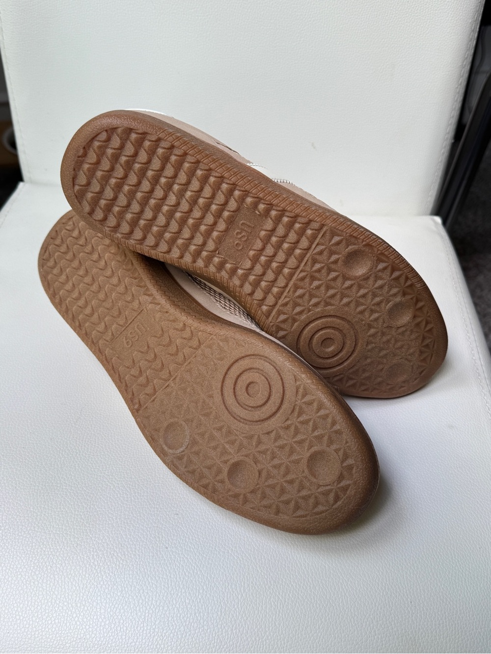 Serra Taupe Women's Sneakers with White Side Stripe - Picture 5 of 5
